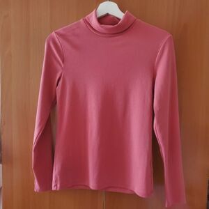 Uniqlo Pink Cotton Turtleneck Size S